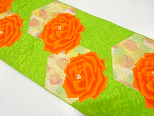 薔薇に亀甲模様織り出し　名古屋帯